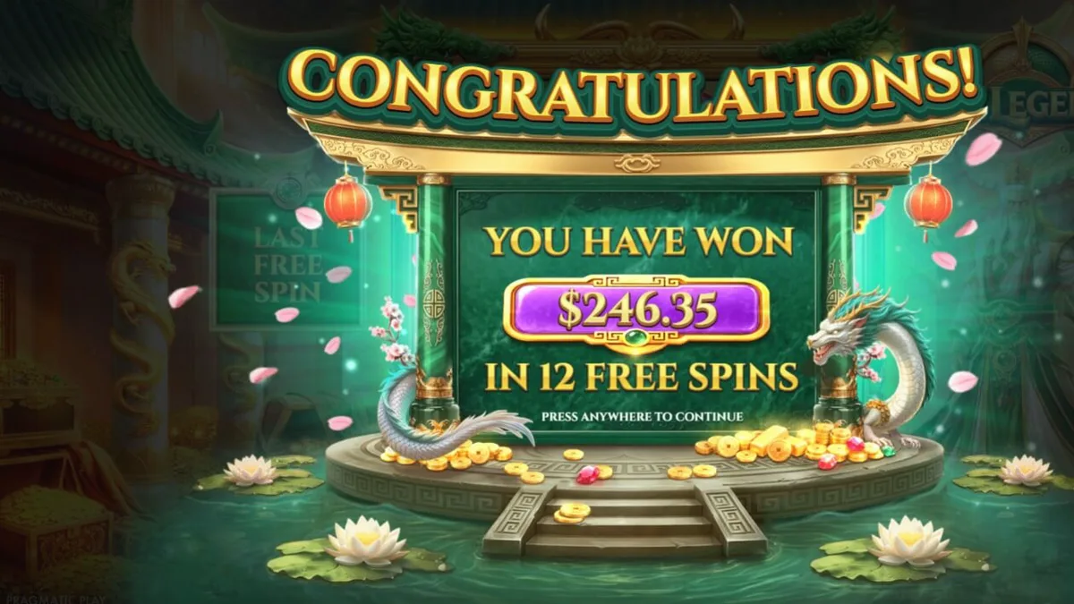 Isang visual na representasyon ng Jade Legends slot na nagtatampok ng mga dragon at gintong kayamanan.